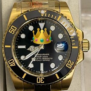 Luxury Gold and Black Men's Watch